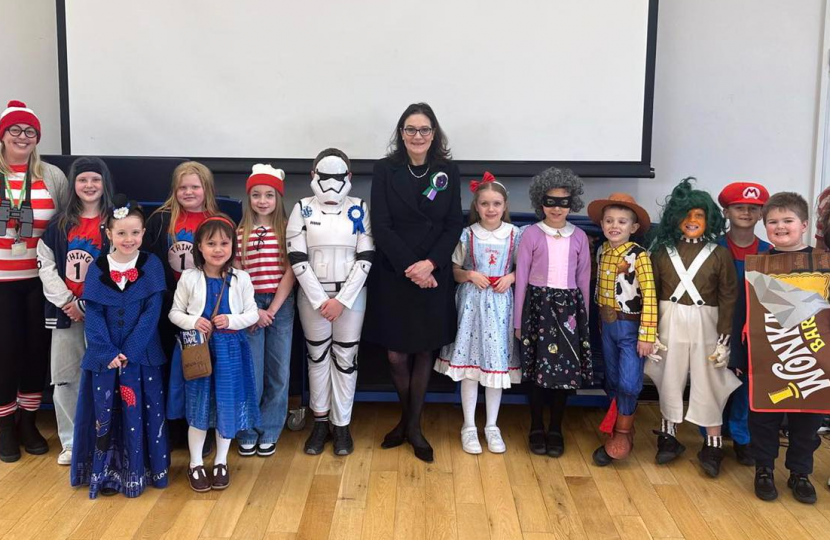 Rebecca joins Leigh Beck Junior School on Canvey in celebrating World Book Day
