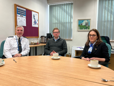 Rebecca Harris MP Meets with Essex Police District Commander